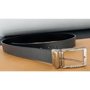 Nike Reversible Blk, Gray Silver Hardware Genuine Leather Sz 36 Casual Bus Belt